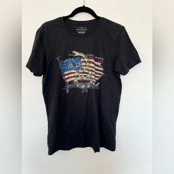 Cody James Men's Don't Tread Short Sleeve Graphic T-Shirt - Picture 4 of 8